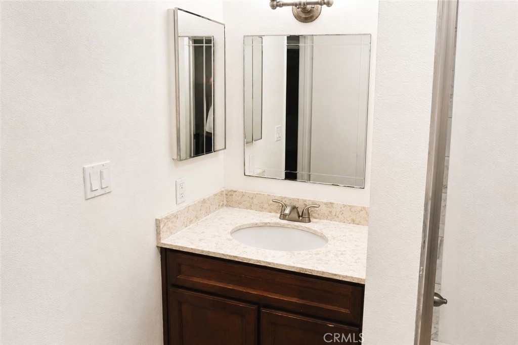 1741 Neil Armstrong 208 Property Photo 8