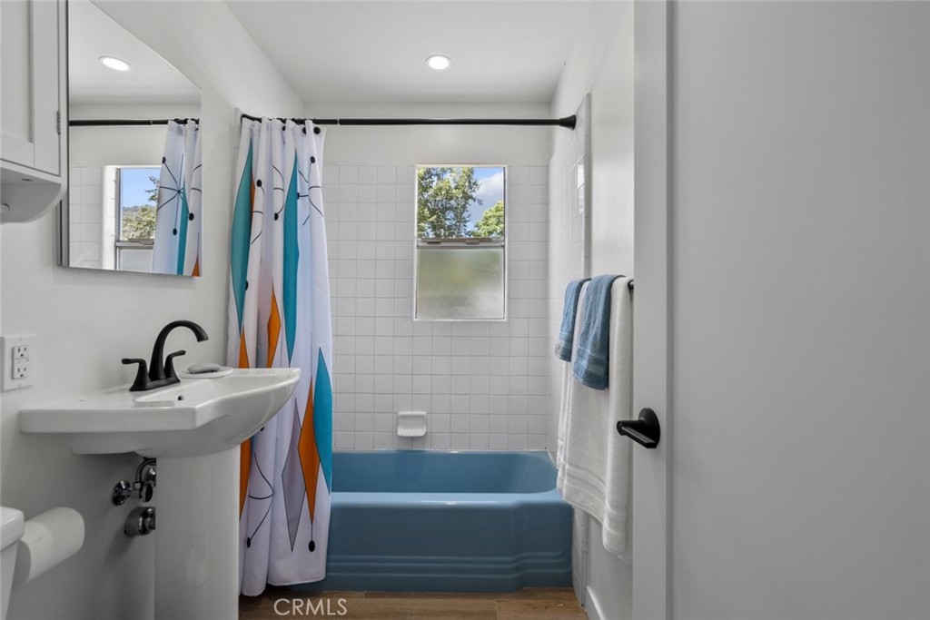 1757 June Lane Property Photo 17