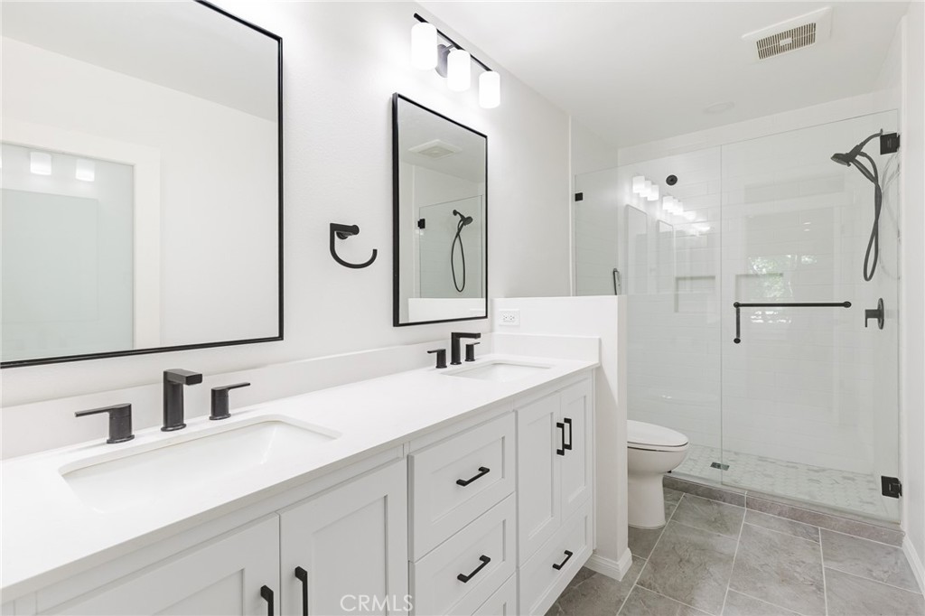 400 N Louise 303 Property Photo 17