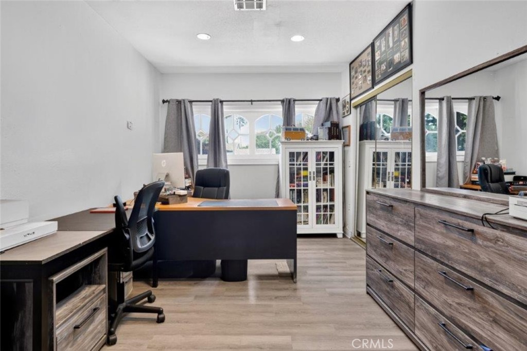 19457 Merridy Street Property Photo 41