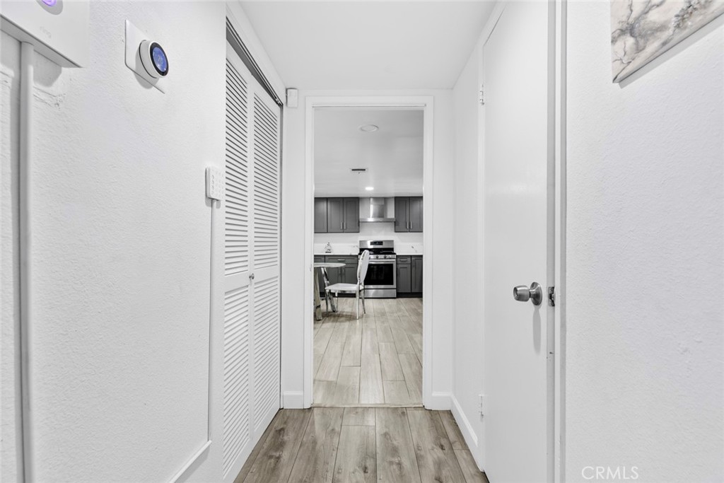 8801 Cedros Avenue 7 Property Photo 11