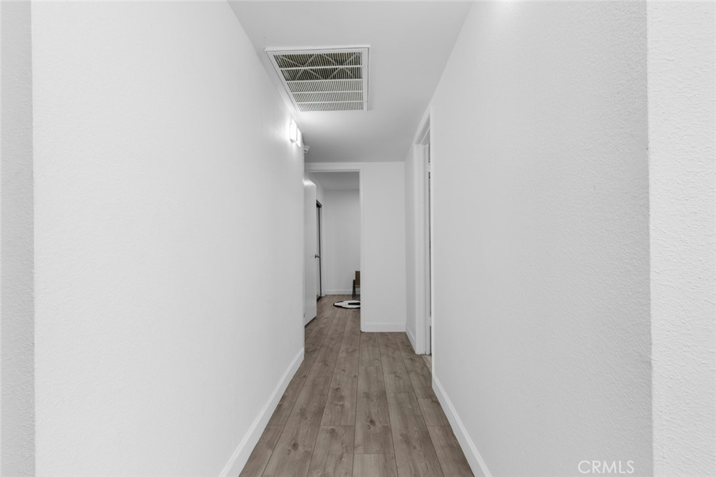 8801 Cedros Avenue 7 Property Photo 27