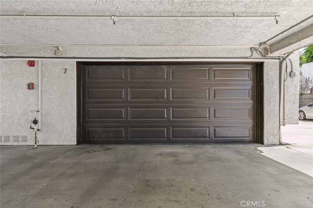 8801 Cedros Avenue 7 Property Photo 45