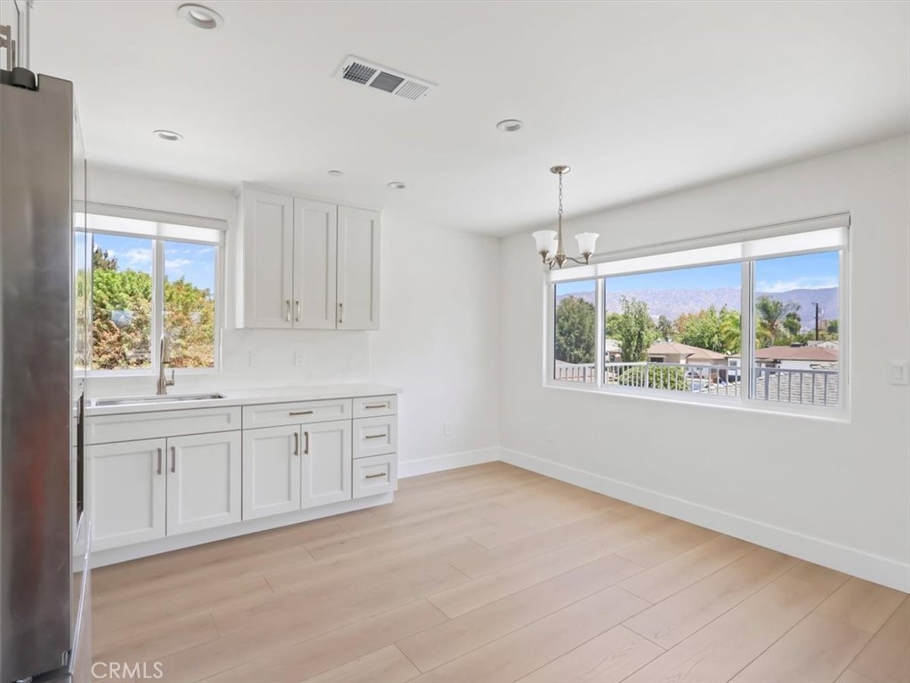 2103 N Pass Avenue N 201 Property Photo 15