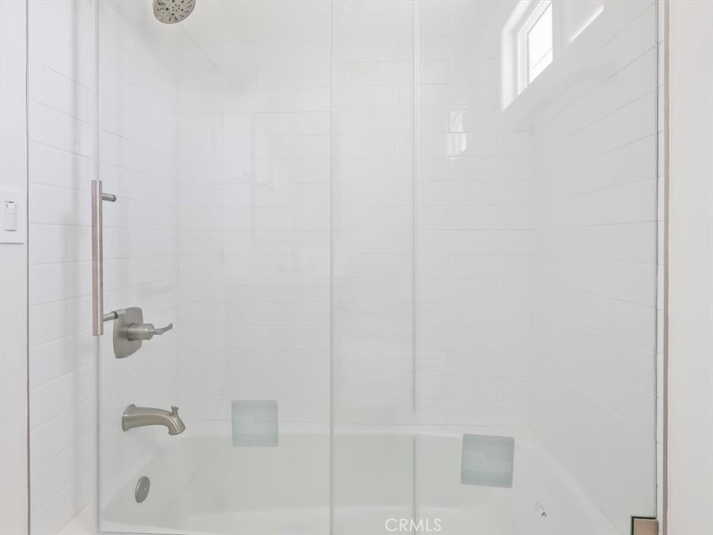 2103 N Pass Avenue N 201 Property Photo 19
