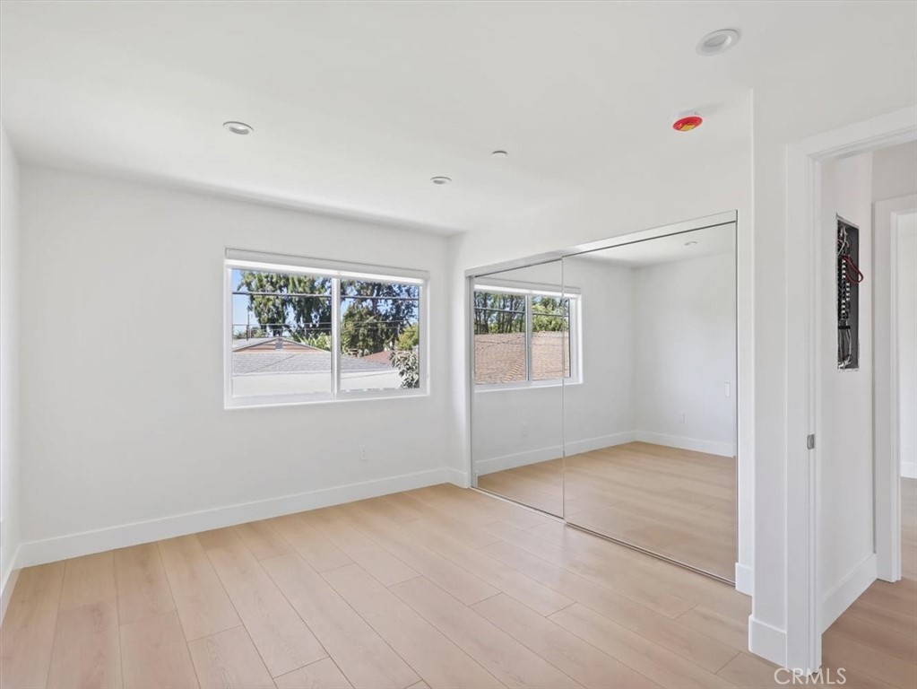 2103 N Pass Avenue N 201 Property Photo 25