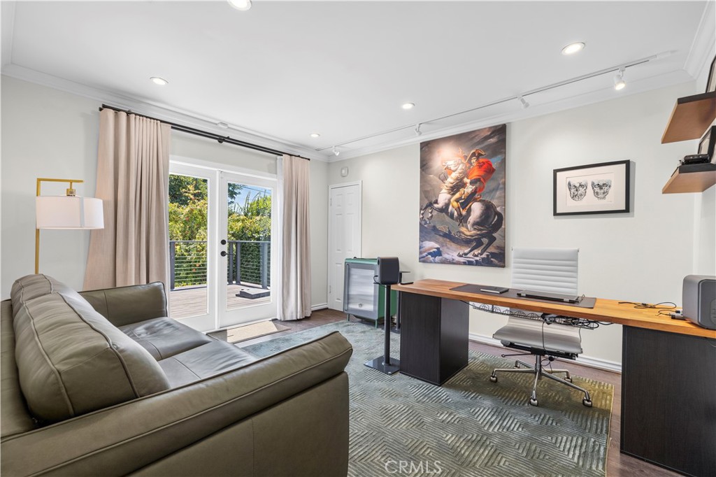 1358 Justin Property Photo 20