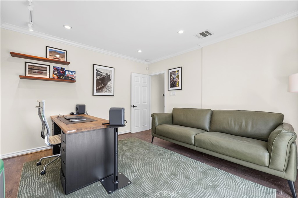 1358 Justin Property Photo 22