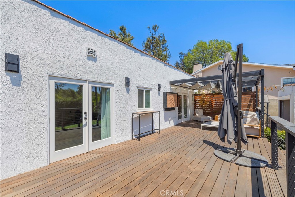 1358 Justin Property Photo 44