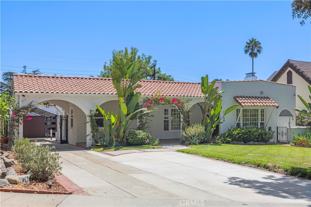 1358 Justin Property Photo 60
