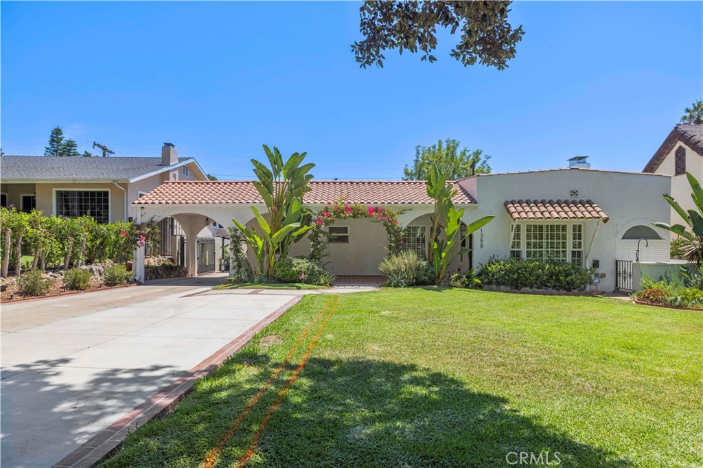 1358 Justin Property Photo 61