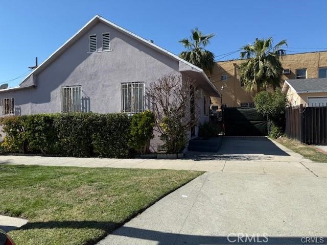 423 S Chevy Chase Property Photo 1
