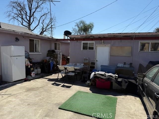 423 S Chevy Chase Property Photo 5
