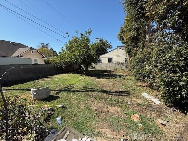 423 S Chevy Chase Property Photo 9