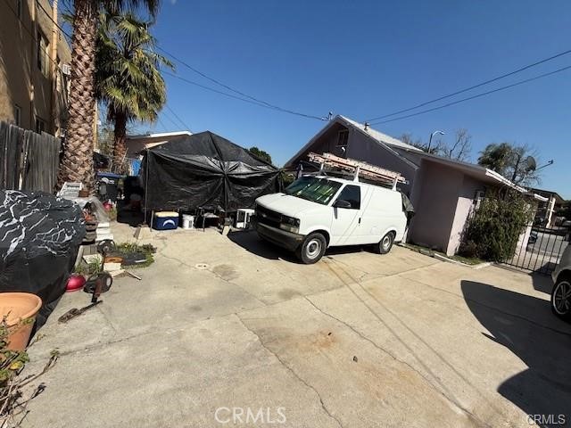 423 S Chevy Chase Property Photo 10