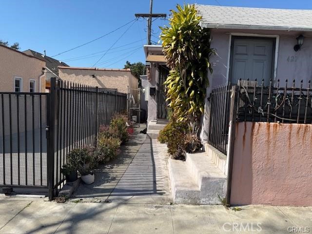 423 S Chevy Chase Property Photo 12