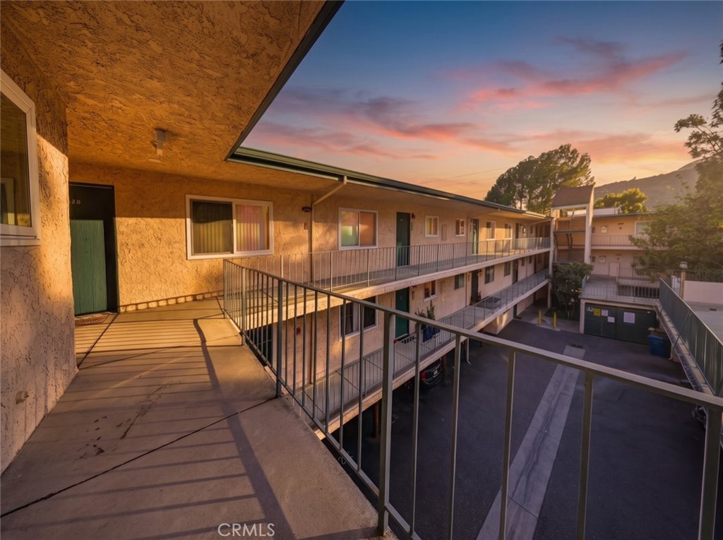 2940 N Verdugo Road 322 Property Photo 17