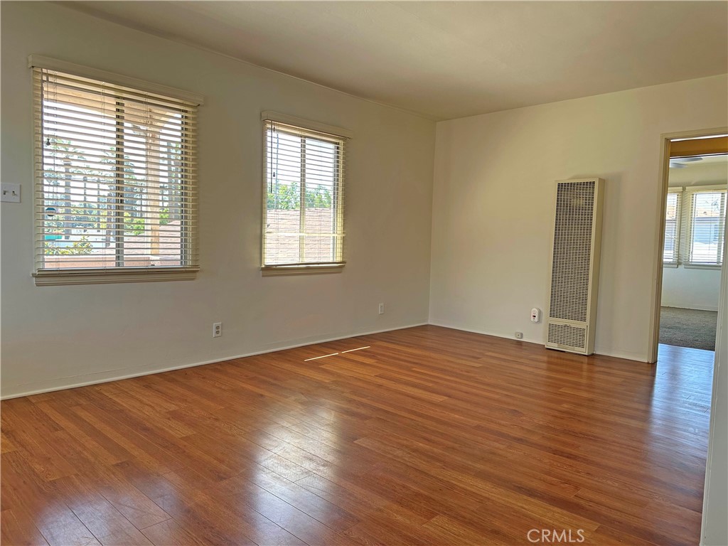 1609 E Chevy Chase Drive 1611 Property Photo 5