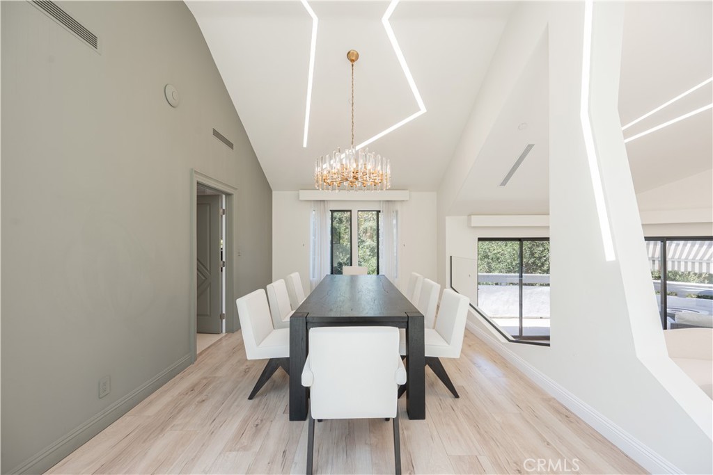 1864 Arvin Drive Property Photo 8