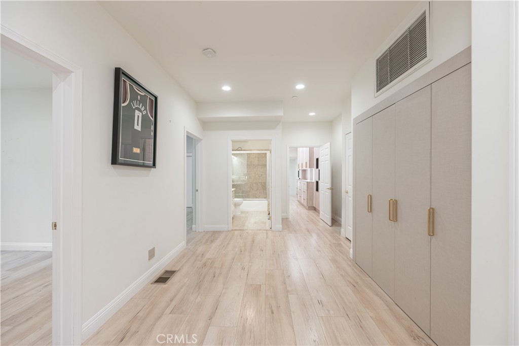 1864 Arvin Drive Property Photo 32