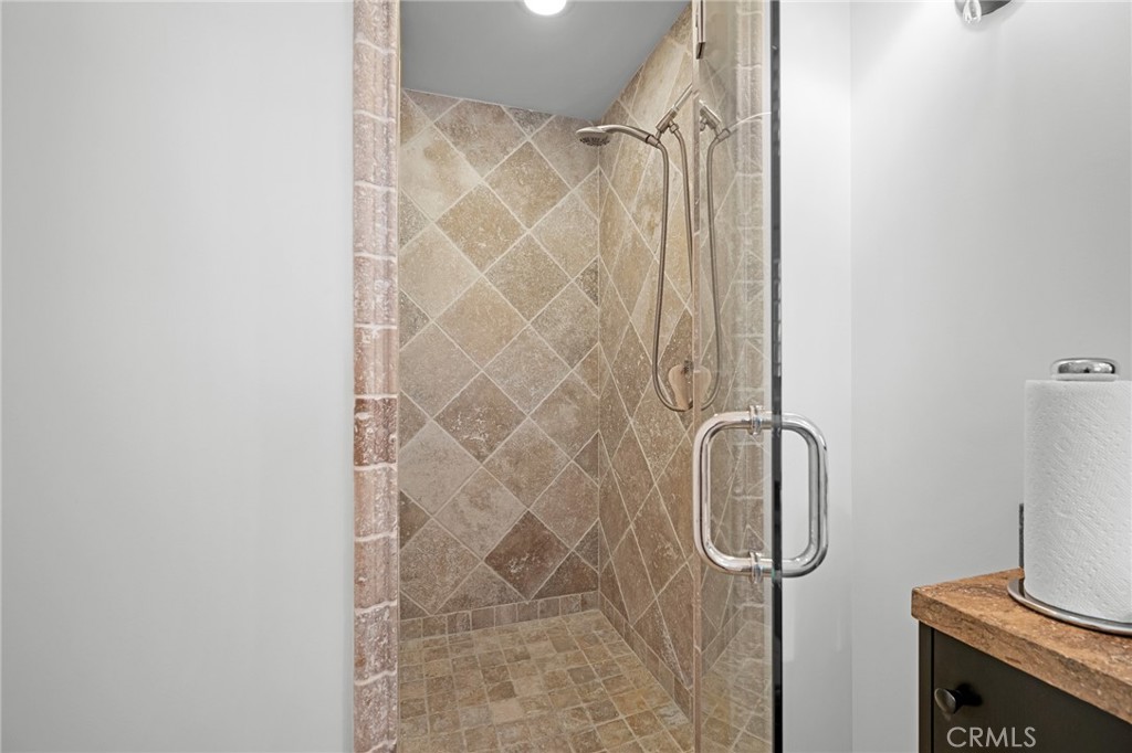 1040 Hillcroft Road Property Photo 22