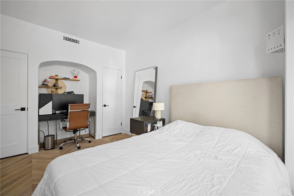 1040 Hillcroft Road Property Photo 33