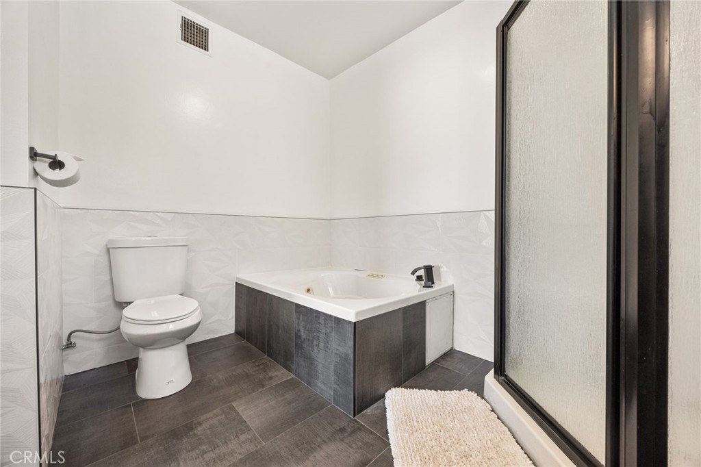589 S Mountain View Property Photo 13