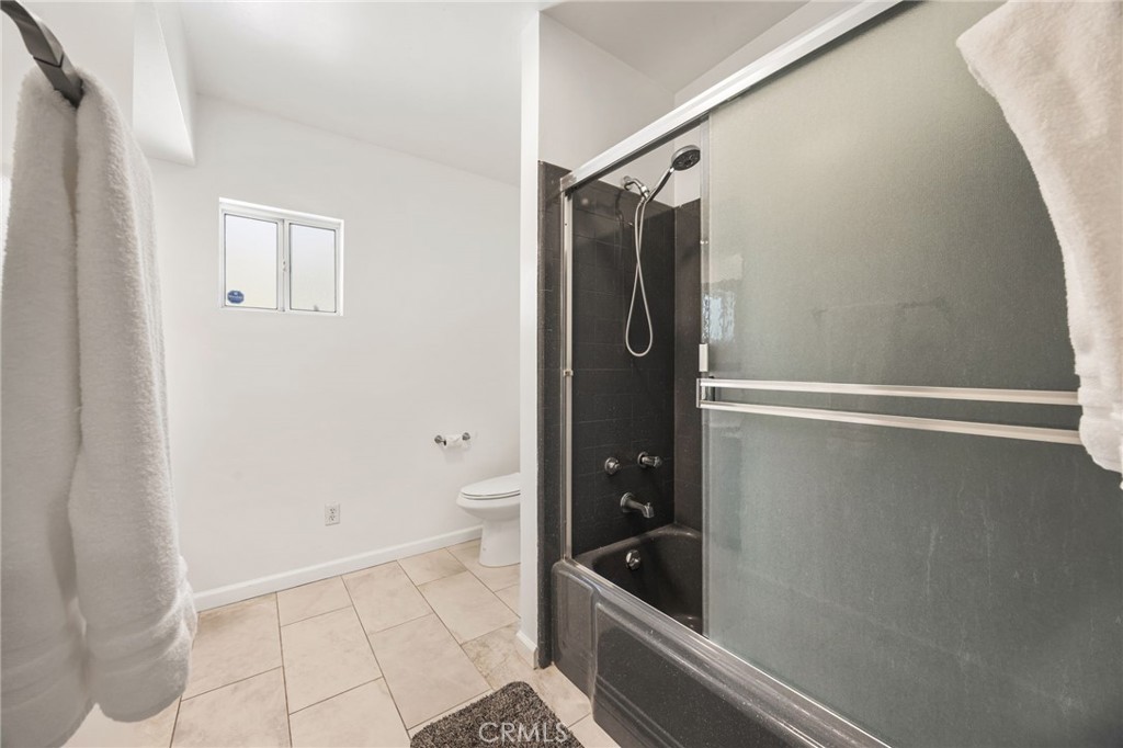 589 S Mountain View Property Photo 16