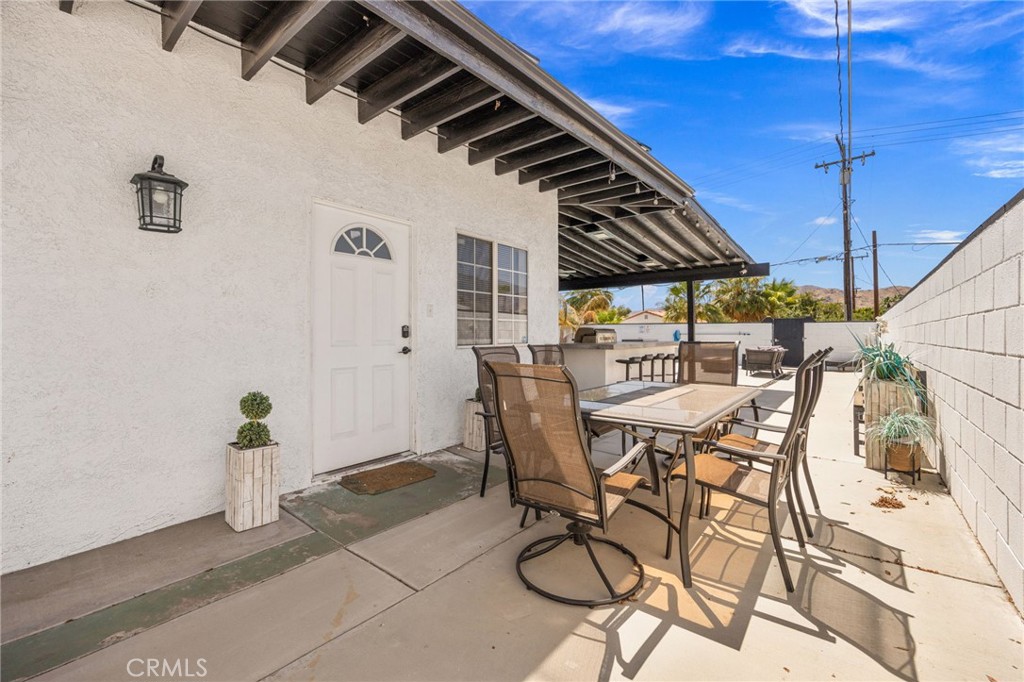 589 S Mountain View Property Photo 21