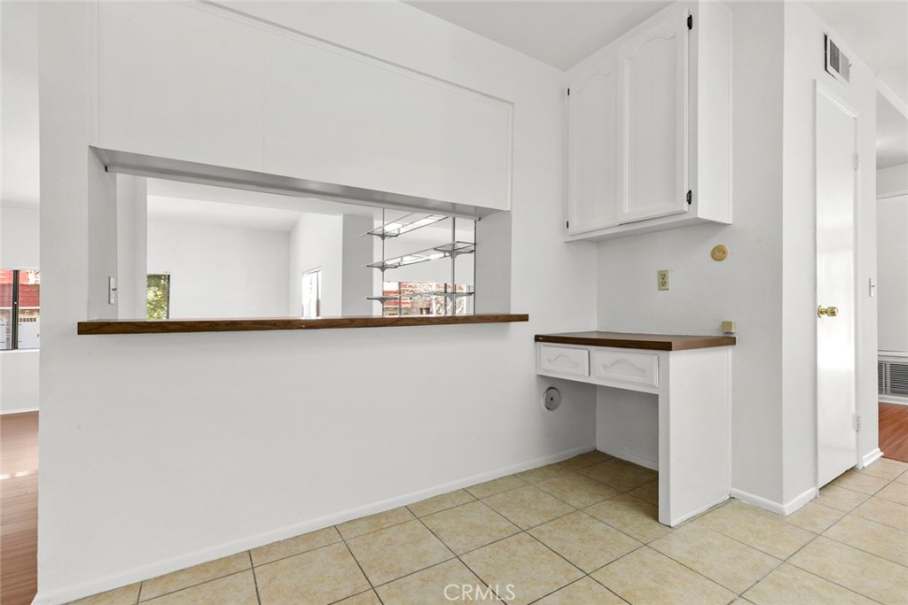 1321 Greenbriar Property Photo 12