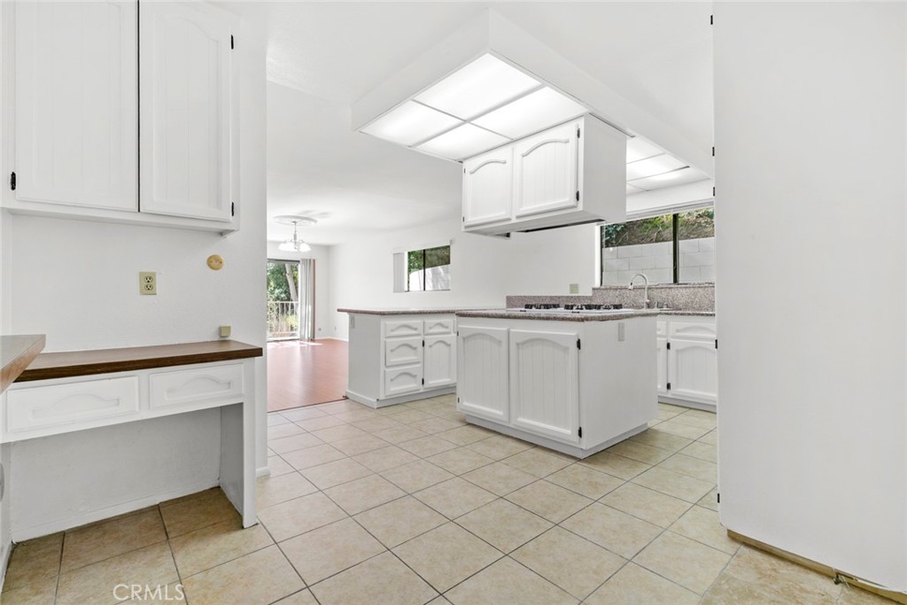 1321 Greenbriar Property Photo 14