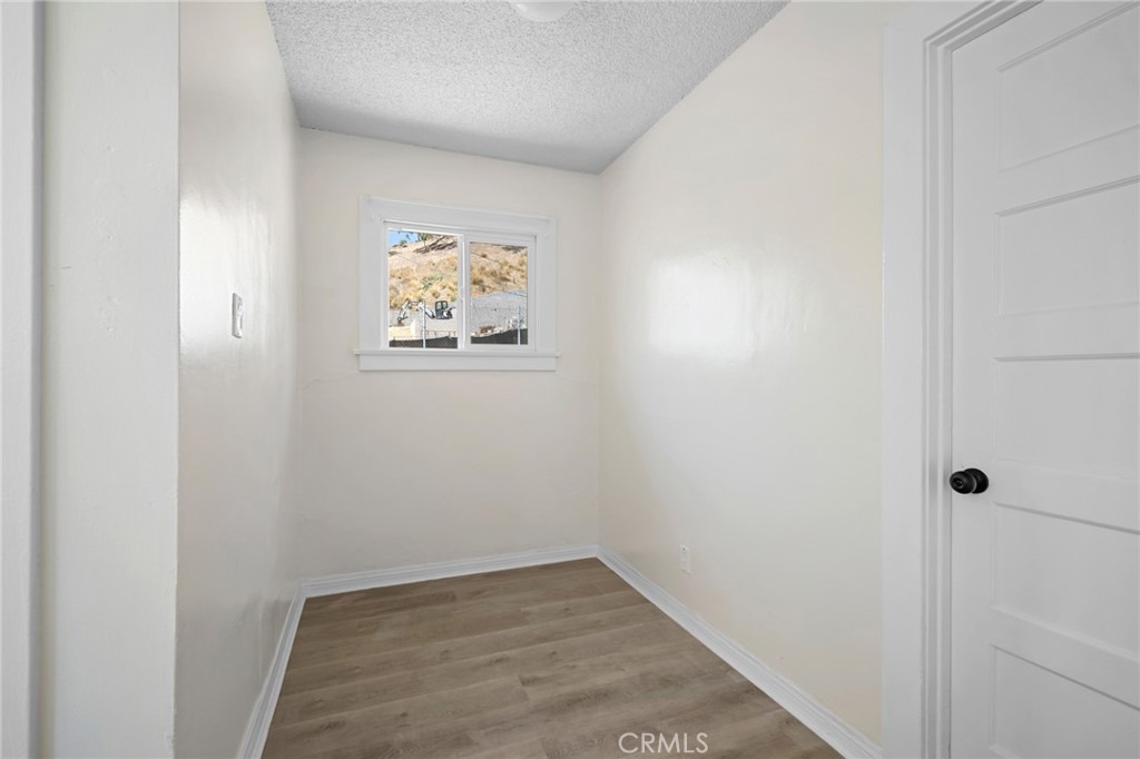 4819 Vincent Property Photo 10