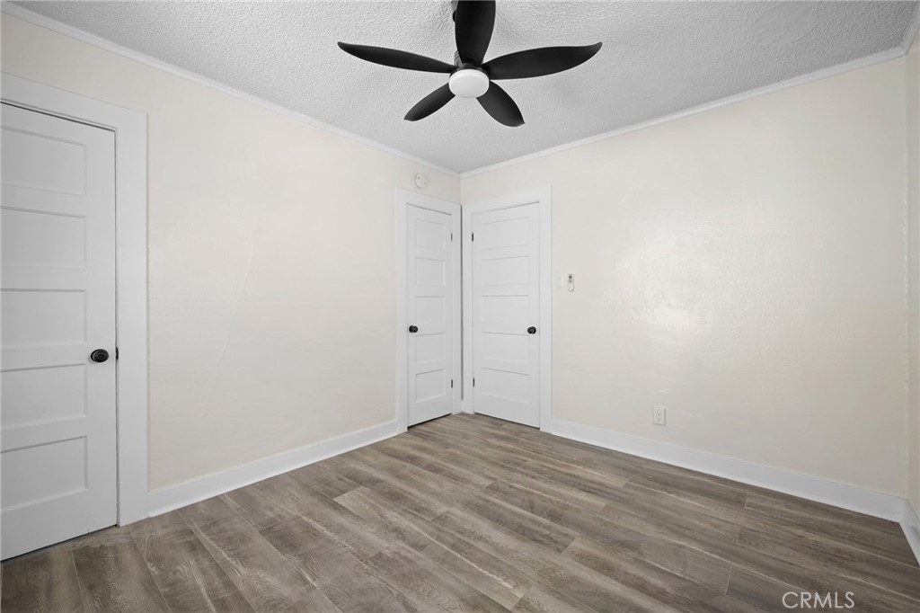 4819 Vincent Property Photo 17