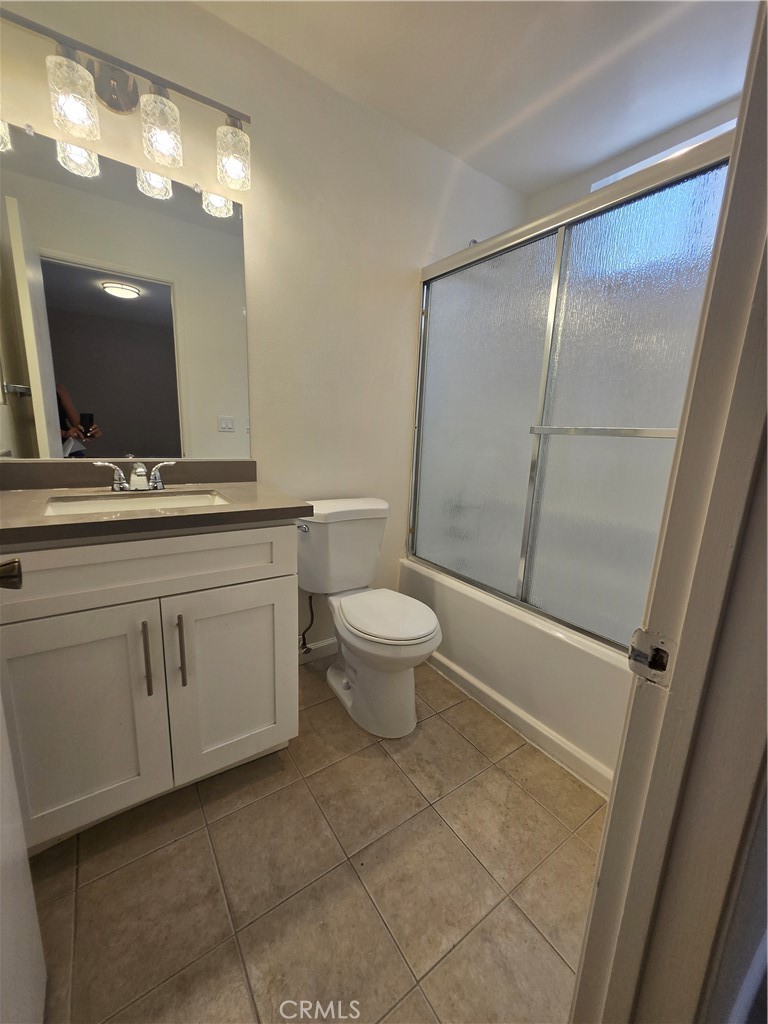 1010 E Maple 6 Property Photo 17