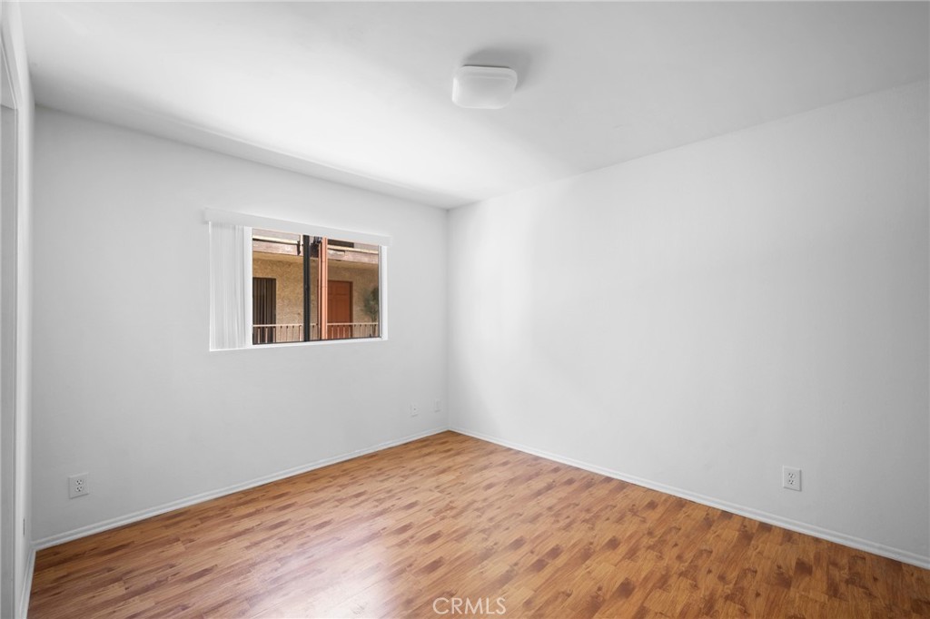 1364 E Garfield Avenue 1 Property Photo 11