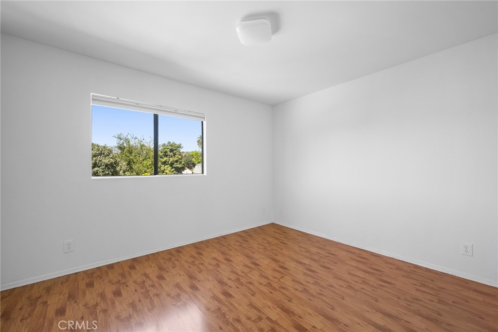 1364 E Garfield Avenue 1 Property Photo 15