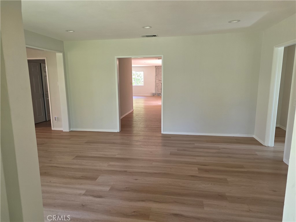 3255 Henrietta Property Photo 4