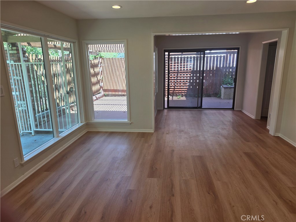 3255 Henrietta Property Photo 5