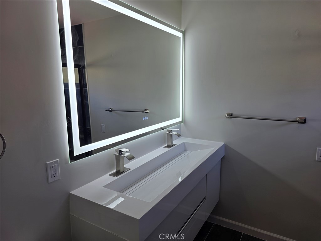 3255 Henrietta Property Photo 43