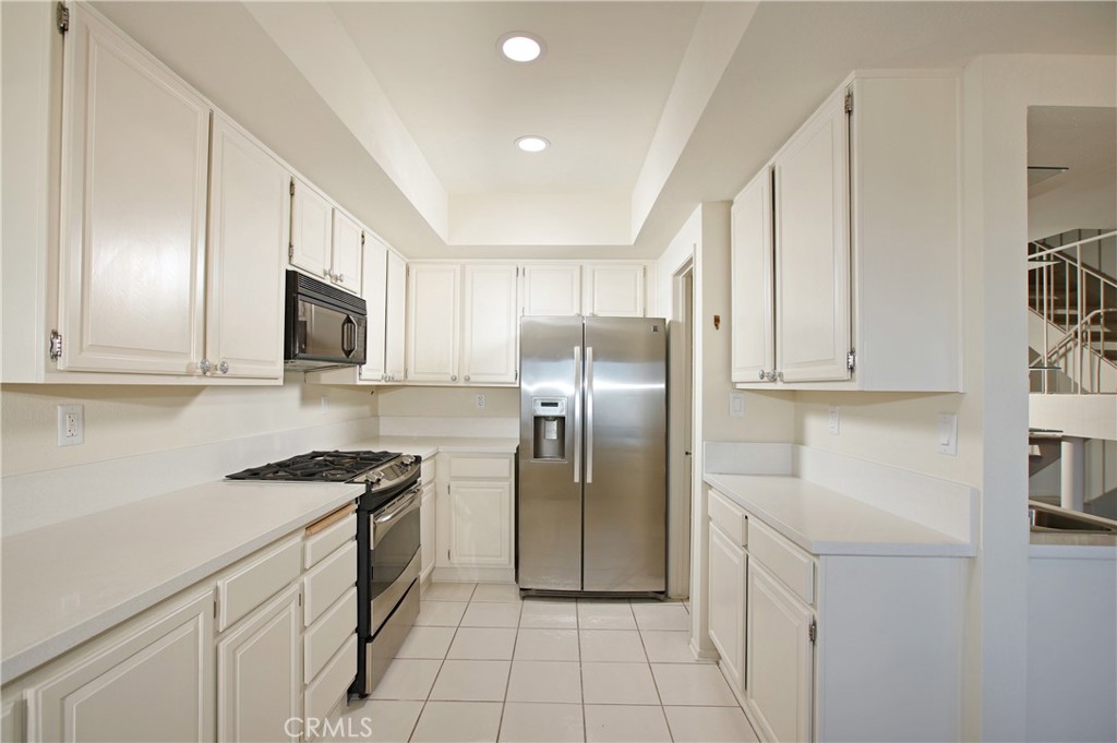 750 Galaxy Heights Property Photo 23