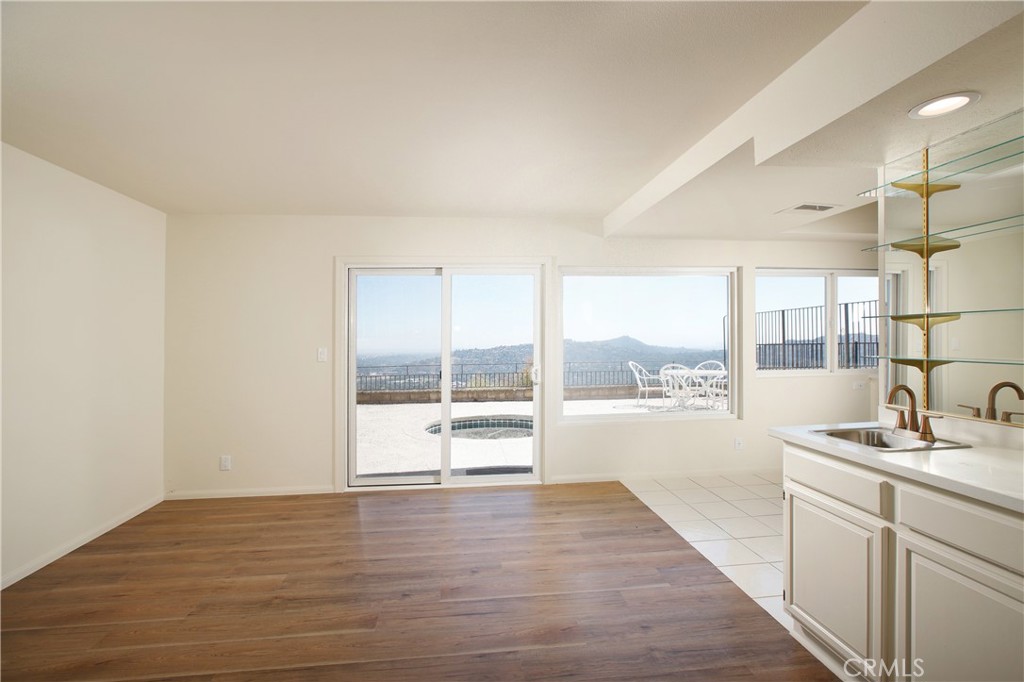 750 Galaxy Heights Property Photo 26