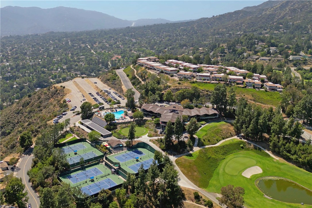 750 Galaxy Heights Property Photo 47