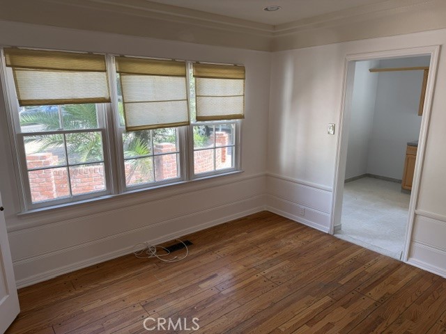 1824 Oakwood Avenue Property Photo 8