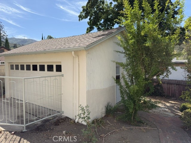1824 Oakwood Avenue Property Photo 20