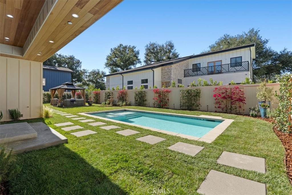 21811 San Jose Street Property Photo 53