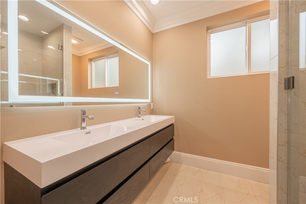6554 Ethel Avenue Property Photo 23