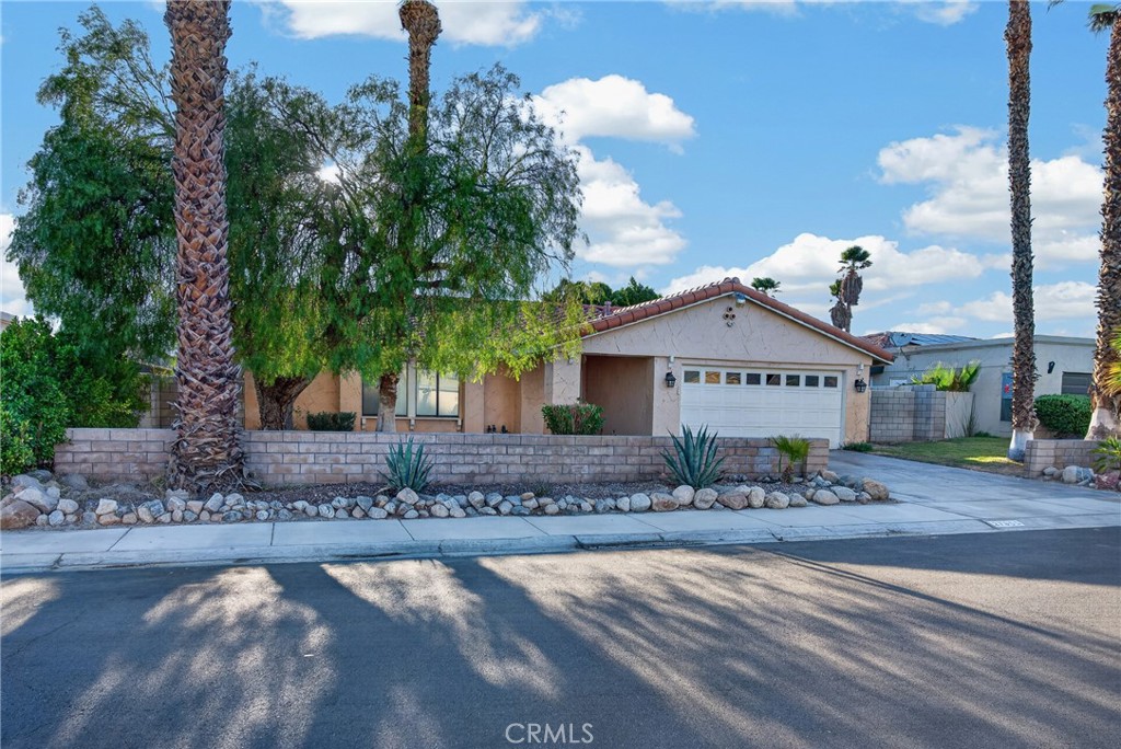 27055 Avenida Quintana Property Photo 5