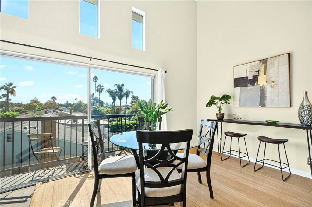 4660 Coldwater Canyon Avenue 20 Property Photo 6