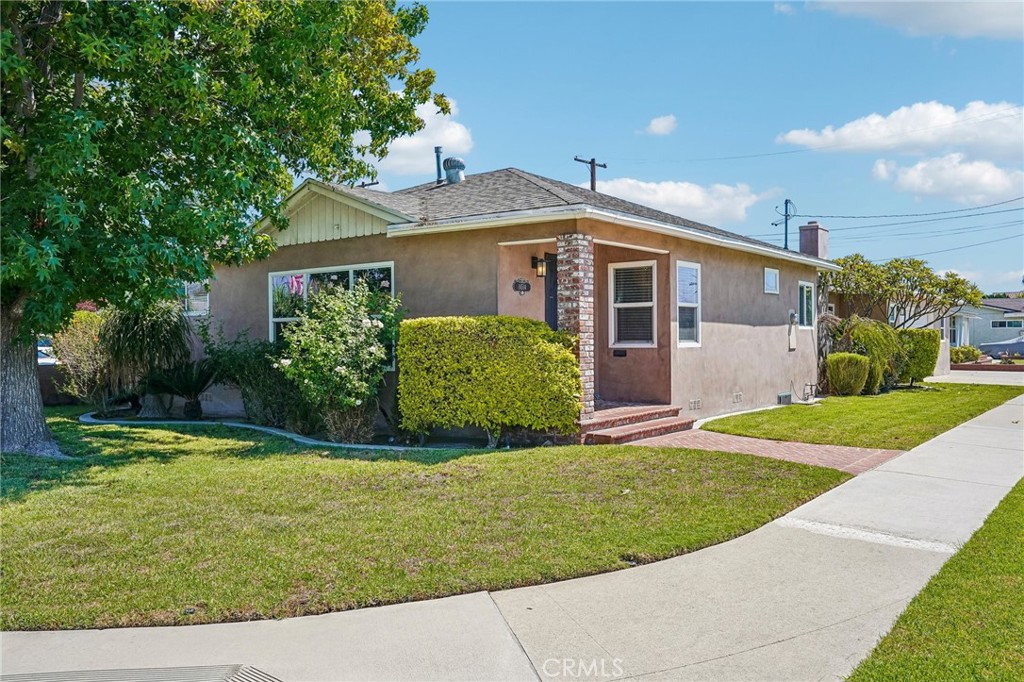 14514 Eastbrook Avenue Property Photo 1