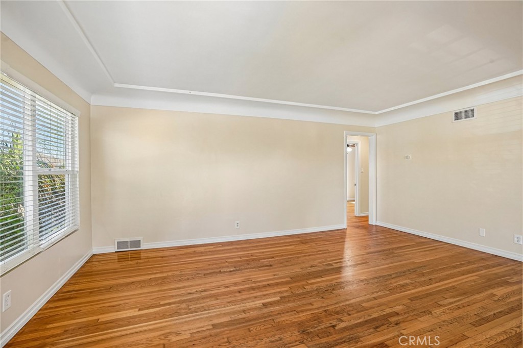 14514 Eastbrook Avenue Property Photo 7